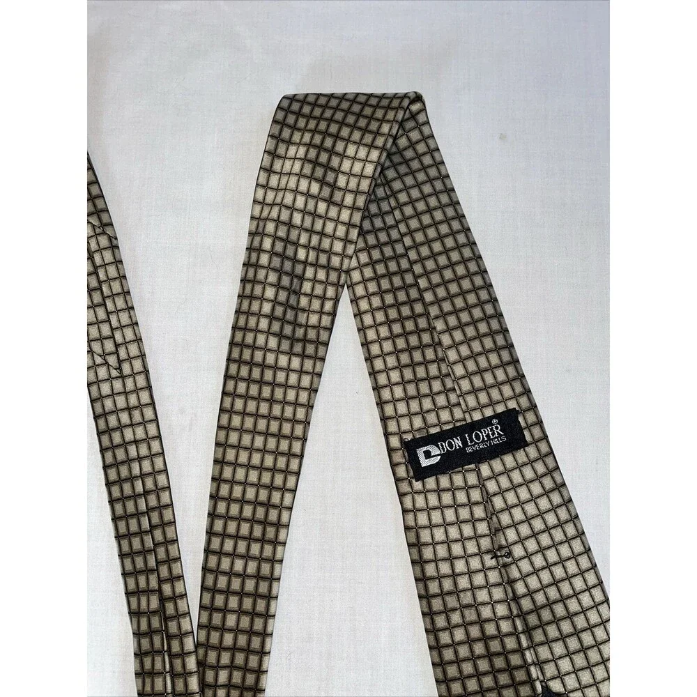 Don Loper Beverly Hills Dress Tie Mens Size 62” Gold Geometric 100% Silk Formal